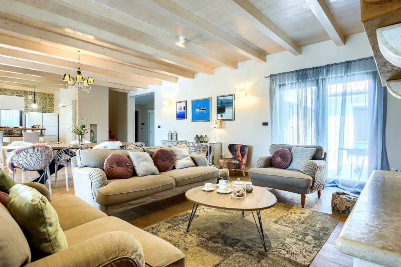 Villa Ambienta mit beheiztem Pool Pula