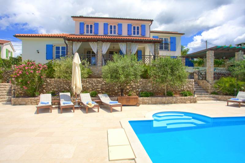 Villa Flower Escape mit Pool Krk