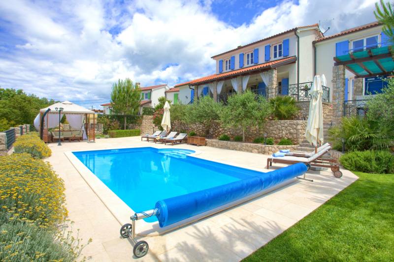 Villa Flower Escape mit Pool Krk