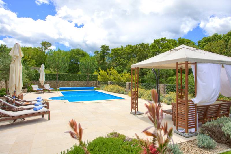 Villa Flower Escape mit Pool Krk