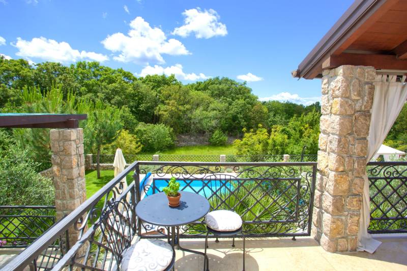 Villa Flower Escape mit Pool Krk