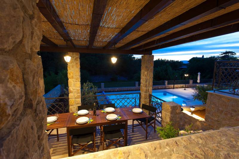 Villa Flower Escape mit Pool Krk
