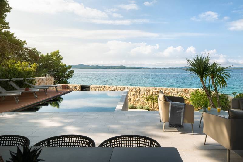 Strandvilla Blue Voyage mit Pool Zadar