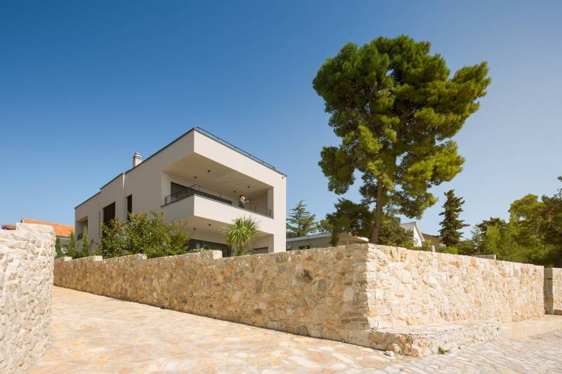Strandvilla Blue Voyage mit Pool Zadar