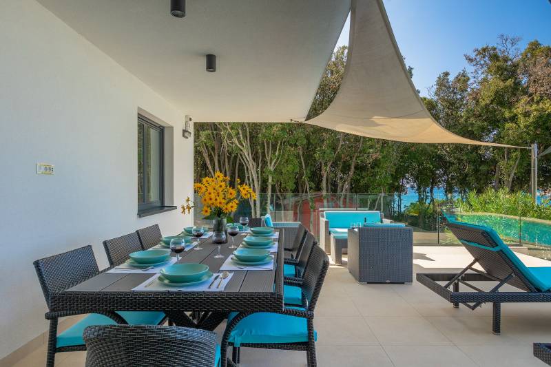 Strandvilla Naviblue mit Pool Pula