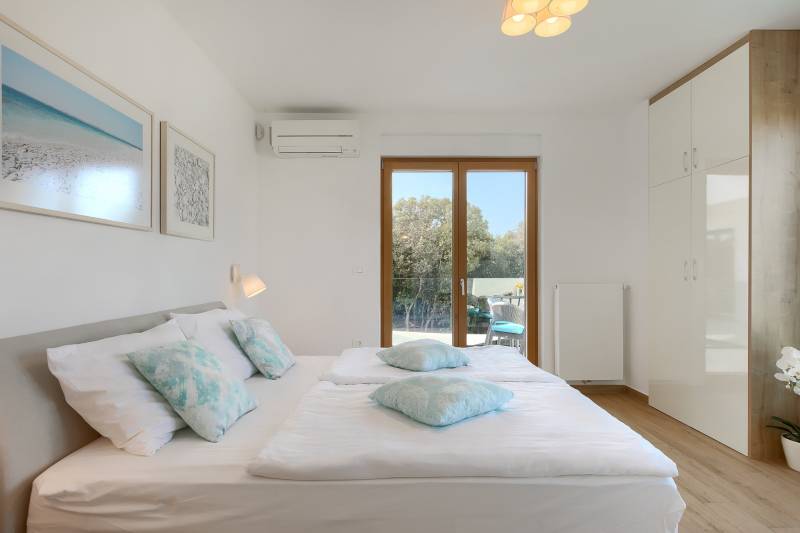 Strandvilla Naviblue mit Pool Pula