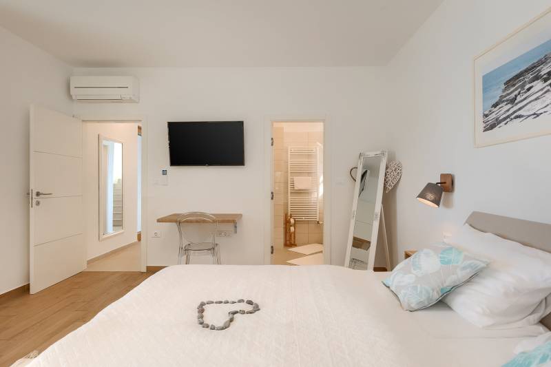 Strandvilla Naviblue mit Pool Pula