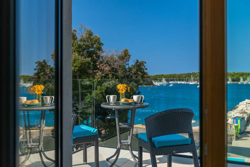 Strandvilla Naviblue mit Pool Pula