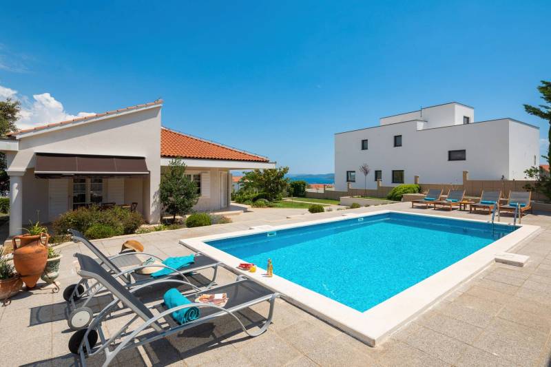 Vila Gloris s Bazenom Šibenik