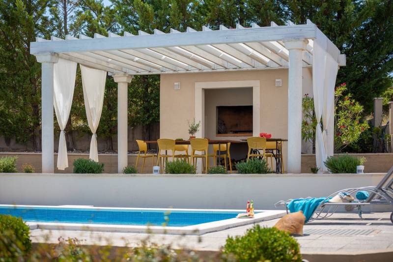 Vila Gloris s Bazenom Šibenik