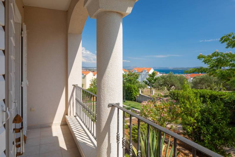Vila Gloris s Bazenom Šibenik
