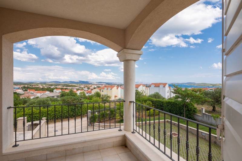 Vila Gloris s Bazenom Šibenik