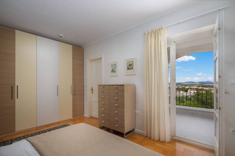 Vila Gloris s Bazenom Šibenik