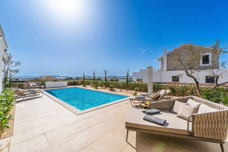 Luxury Villa Wild Rose with Pool