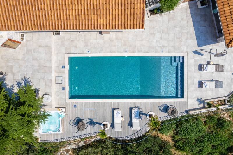 Villa La Rustica mit Pool Split