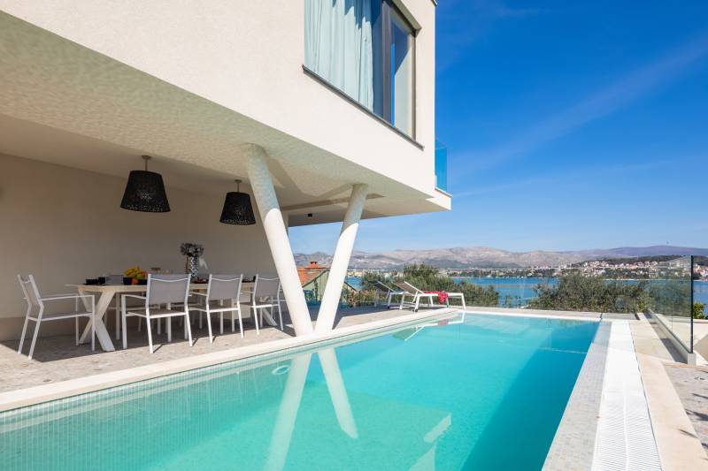 Luksuzna Vila Glass s Bazenom Trogir