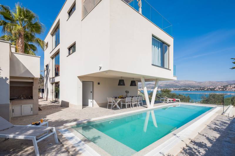 Luksuzna Vila Glass s Bazenom Trogir