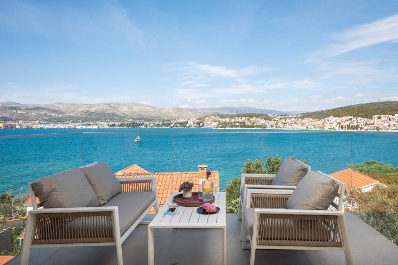 Luksuzna Vila Glass s Bazenom Trogir