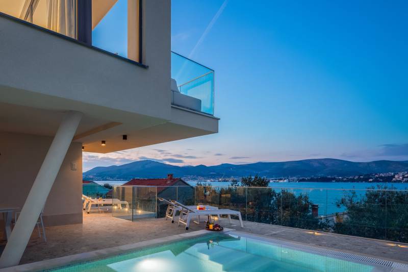 Luksuzna Vila Glass s Bazenom Trogir