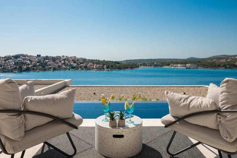 Luxusvilla Diamond Two mit Pool Primošten