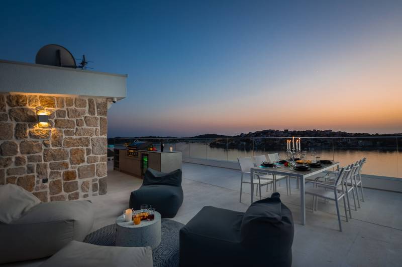 Luxusvilla Diamond Two mit Pool Primošten