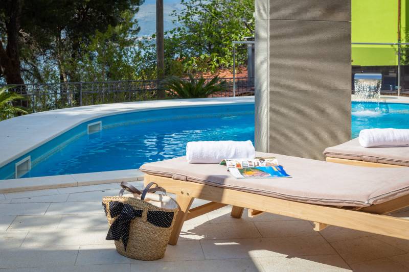 Beach Villa Valentina Apartment VIII Trogir