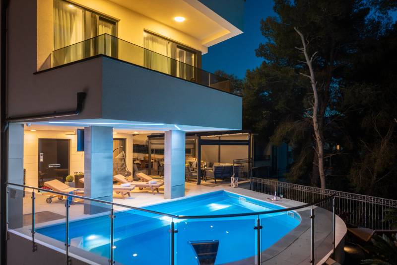 Beach Villa Valentina Apartment VIII Trogir