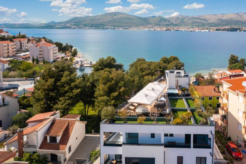 Beach Villa Valentina Apartment IV Trogir