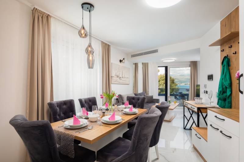 Beach Villa Valentina Apartment XI Trogir