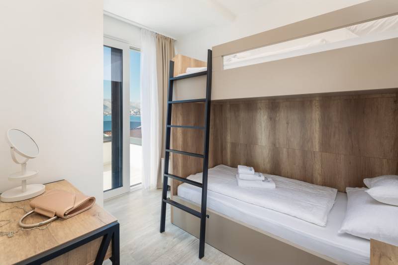 Beach Villa Valentina Apartment XI Trogir