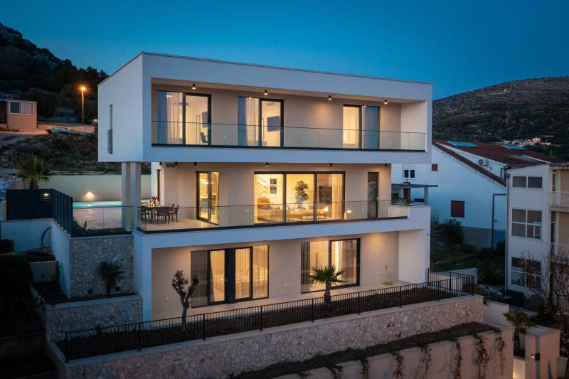 Willa Nouvelle z Basenem Trogir