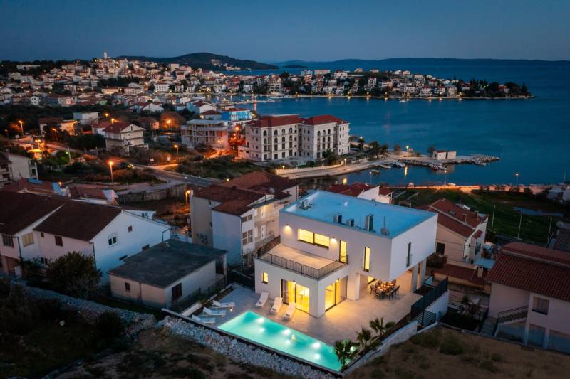 Willa Nouvelle z Basenem Trogir