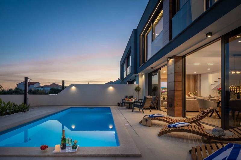 Luxury Villa Etera with Heated Pool