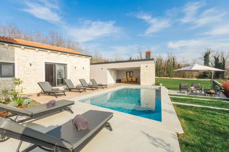 Villa Daisy Dream med Basseng Pazin