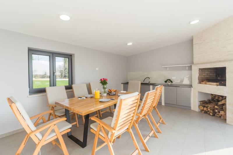 Villa Daisy Dream med Basseng Pazin