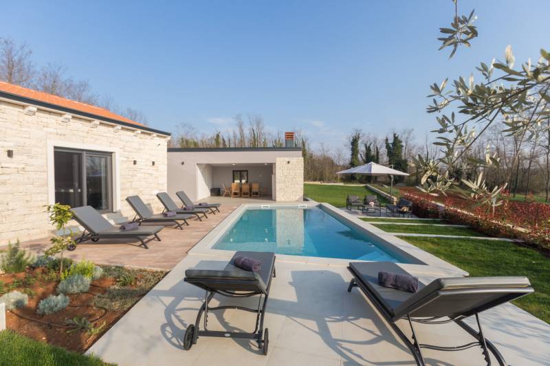 Villa Daisy Dream med Basseng Pazin