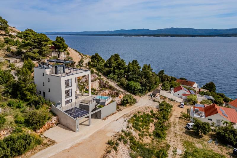 Villa Amorpha mit Pool Brač
