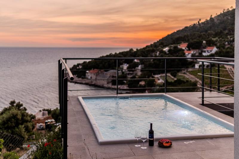 Villa Amorpha mit Pool Brač