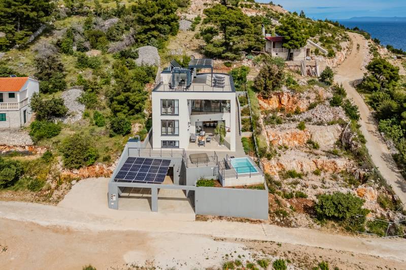 Villa Amorpha mit Pool Brač