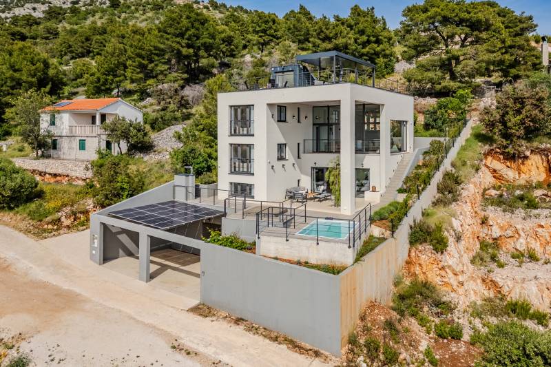 Villa Amorpha mit Pool Brač