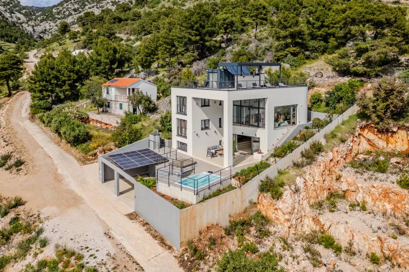 Villa Amorpha mit Pool Brač