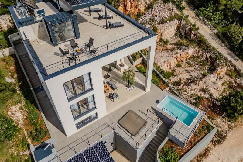 Villa Amorpha mit Pool Brač