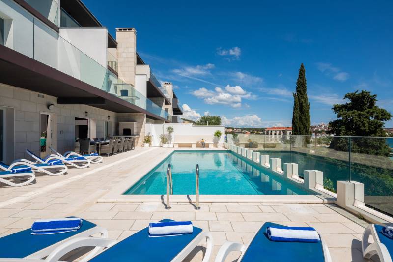 Villa Ocean View med Basseng III Trogir