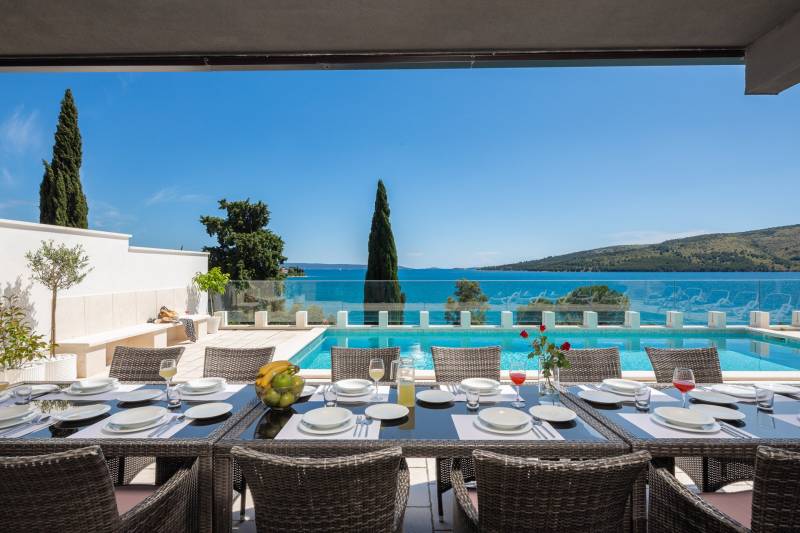 Villa Ocean View med Basseng III Trogir