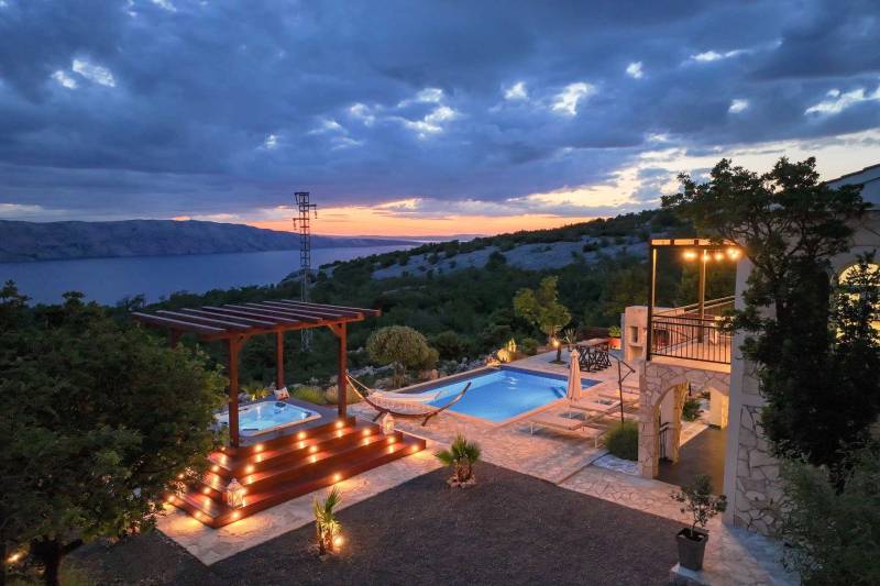 Villa Ventina with Pool