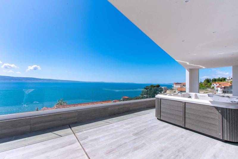 Luxury Villa Grande Aria with Pool