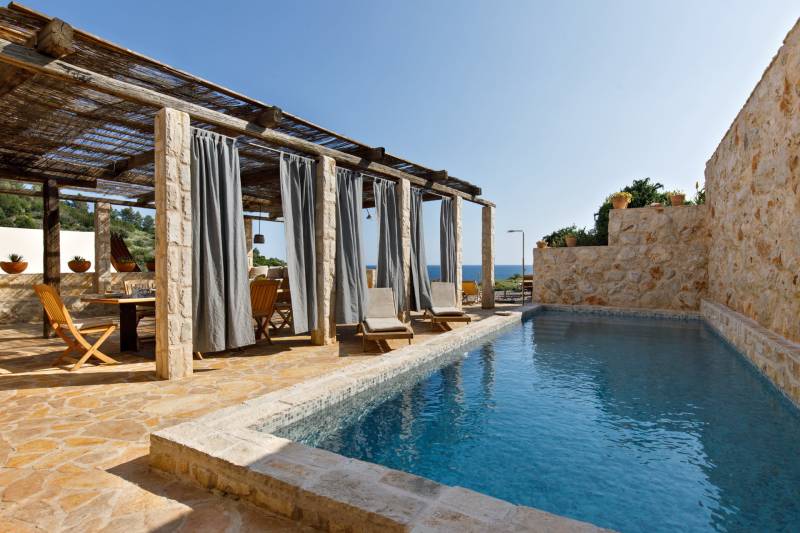 Villa Nativa with Pool