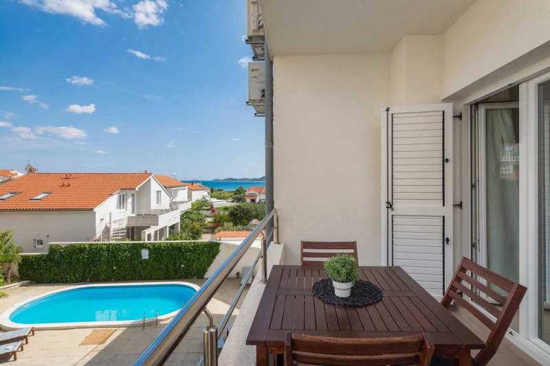 Apartment Arausa with Pool VI Šibenik