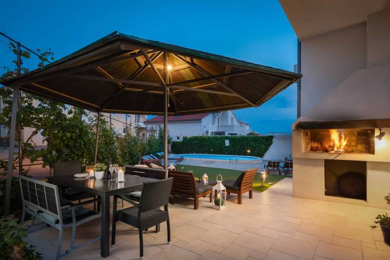Apartment Arausa with Pool IV Šibenik