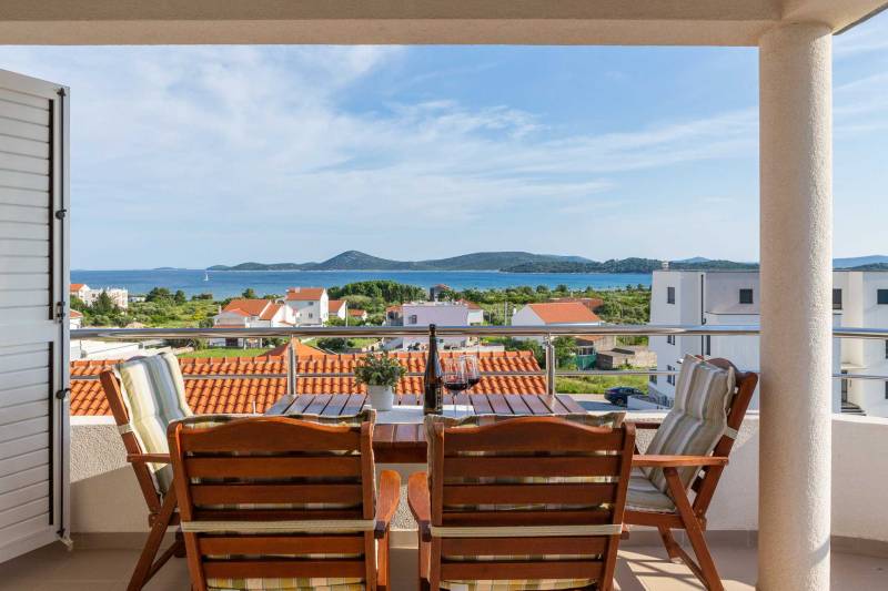 Apartment Arausa mit Pool VIII Šibenik